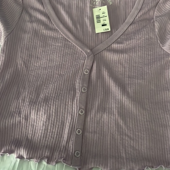 Crop top - Picture 3 of 3